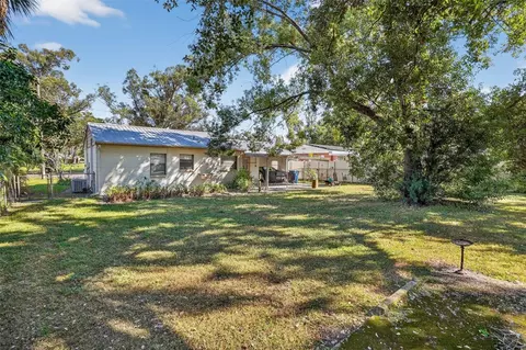 1422 W Bogie Dr, Tampa, FL 33612