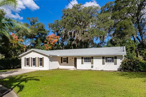 776 Mockingbird Ln, Deland, FL 32720