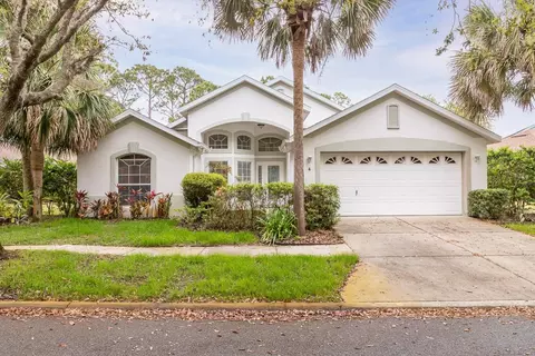4 St Andrews Ct, Palm Coast, FL 32137