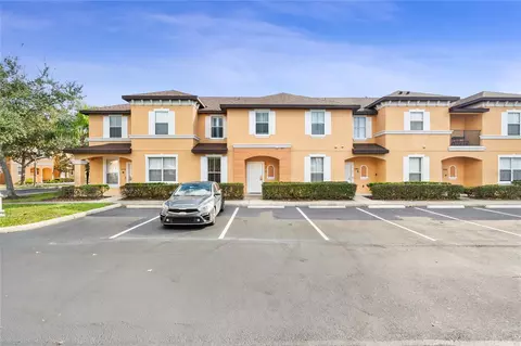 5702 Delorean Dr, Kissimmee, FL 34746
