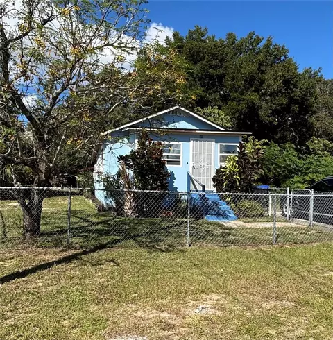45 W 15th St, Apopka, FL 32703