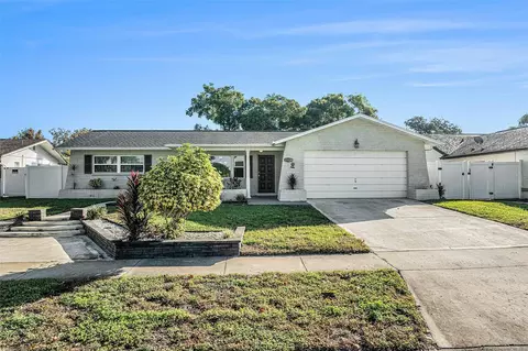 11134 Island Pine Dr, Port Richey, FL 34668