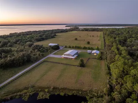 859 Morgan Alderman Rd, Mims, FL 32754