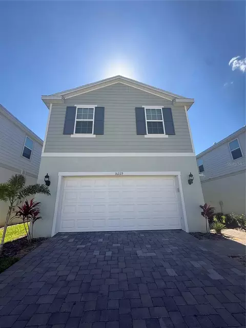16229 Saint Kitts Cir, Clermont, FL 34714