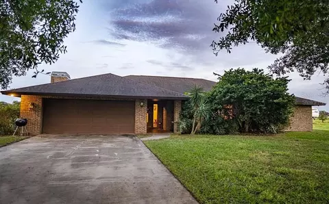 3921 Red Bridge Rd, Saint Cloud, FL 34772 photo 1