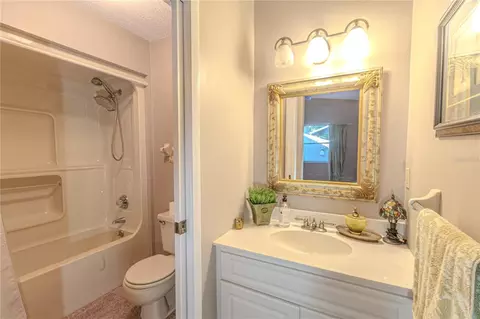 Bath - 39 Cherokee Trl, Ormond Beach, FL 32174 photo 4 of 4