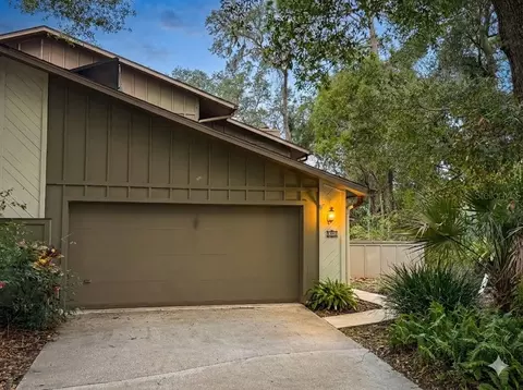 Exterior - 39 Cherokee Trl, Ormond Beach, FL 32174 photo 7 of 10