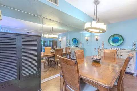 Dining - 39 Cherokee Trl, Ormond Beach, FL 32174 photo 2 of 3