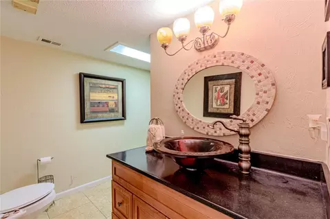 Bath - 39 Cherokee Trl, Ormond Beach, FL 32174 photo 2 of 4