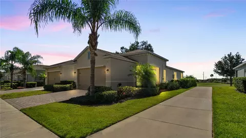 1825 Flora Pass Pl, Kissimmee, FL 34747