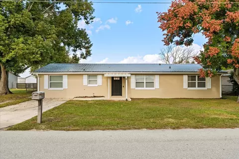 2158 Greenway Dr, Winter Haven, FL 33881