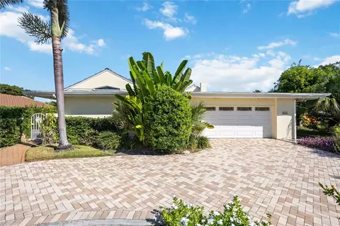 503 Spoonbill Way, Sarasota, FL 34236
