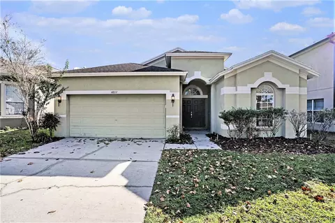 6822 Runner Oak Dr, Wesley Chapel, FL 33545