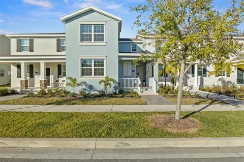 1719 Cross Prairie Pkwy, Kissimmee, FL 34744
