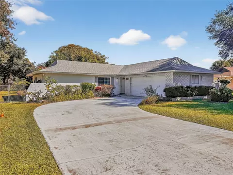 3729 Capetown Dr, Orlando, FL 32817