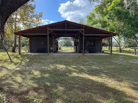 17740 SE 294th Court Rd, Umatilla, FL 32784