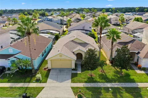 917 Bloomingdale Dr, Davenport, FL 33897