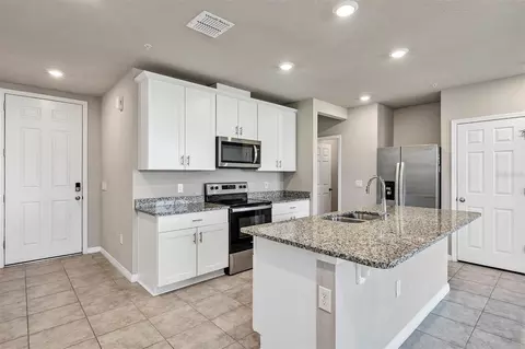 Kitchen - 1073 Desert Candle Dr, Ocoee, FL 34761 photo 1 of 4