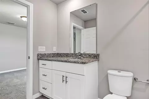 Bath - 1073 Desert Candle Dr, Ocoee, FL 34761 photo 6 of 6