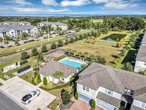 View/Area - 1073 Desert Candle Dr, Ocoee, FL 34761 photo 6 of 11