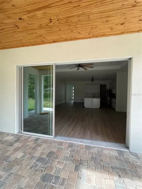 Exterior - 41719 Aspen Dr, Eustis, FL 32736 photo 10 of 12