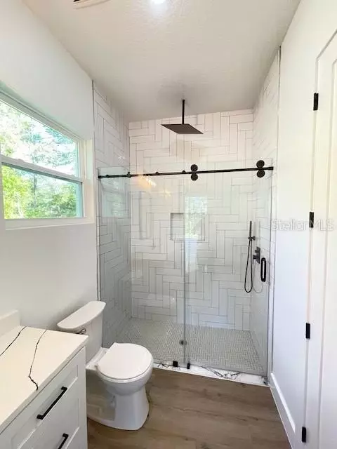 Bath - 41719 Aspen Dr, Eustis, FL 32736 photo 1 of 6
