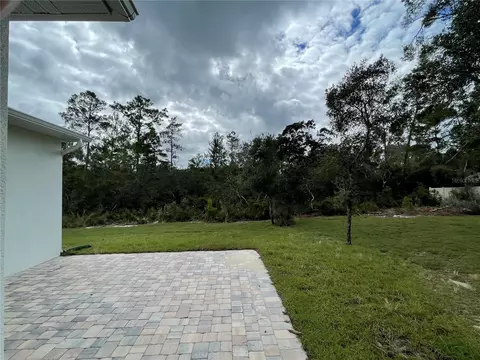 Exterior - 41719 Aspen Dr, Eustis, FL 32736 photo 8 of 12