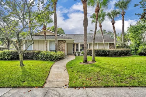 1070 Paladin Ct, Orlando, FL 32812