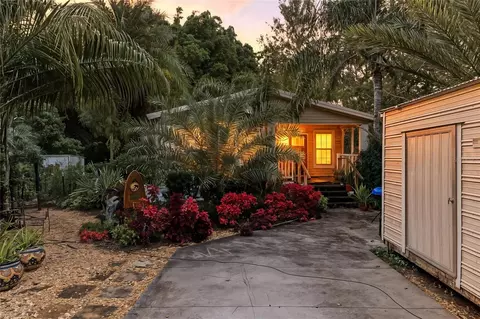725 Cypress Rd, Saint Augustine, FL 32086