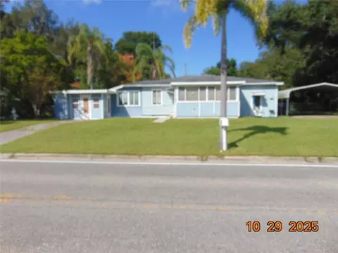 884 E 20th St, Sanford, FL 32771