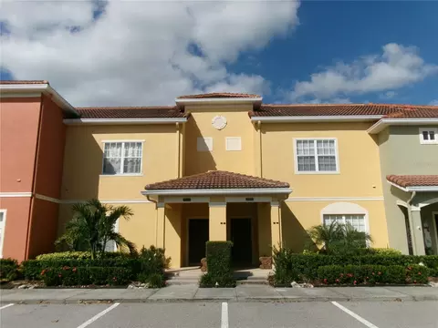 8969 Majesty Palm Rd, Kissimmee, FL 34747