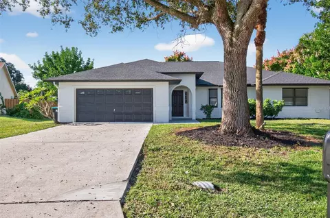 282 Awin Cir SE, Palm Bay, FL 32909