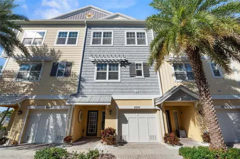 6043 Anchorage Way S, Saint Petersburg, FL 33712