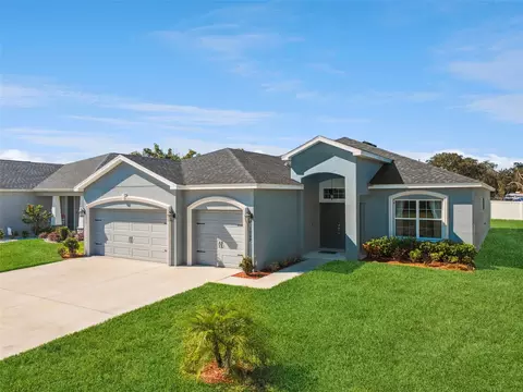 1069 Montgomery Ln, Polk City, FL 33868