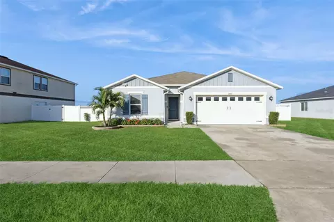 2497 Begonia St, Mascotte, FL 34753
