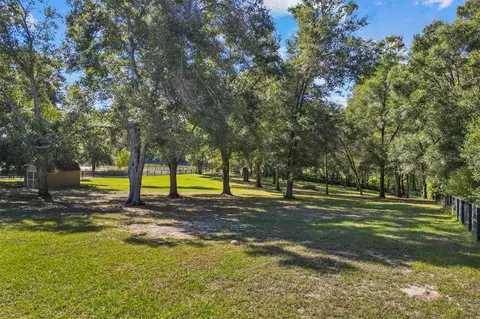 Exterior - 35603 Seneca Reserve Dr, Eustis, FL 32736 photo 12 of 15