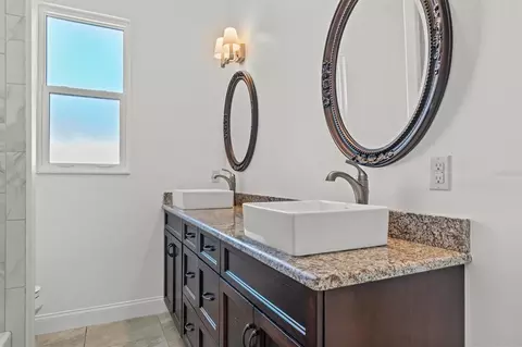 Bath - 35603 Seneca Reserve Dr, Eustis, FL 32736 photo 6 of 6