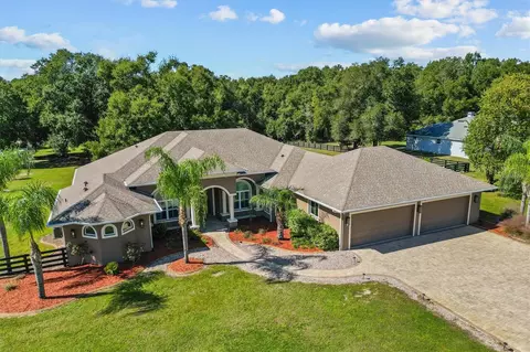 Exterior - 35603 Seneca Reserve Dr, Eustis, FL 32736 photo 2 of 15
