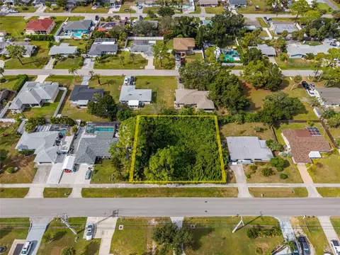 31 W Seminole Dr, Venice, FL 34293