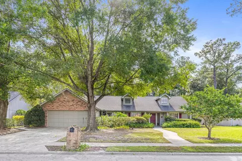 728 Riverbend Blvd, Longwood, FL 32779