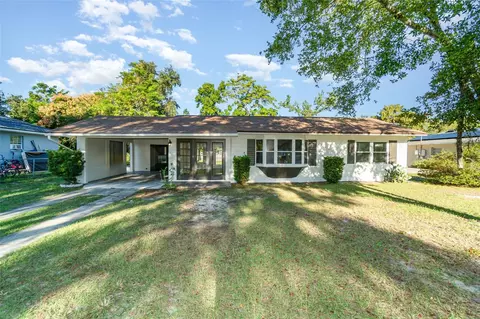 1515 Elray Blvd, Mount Dora, FL 32757