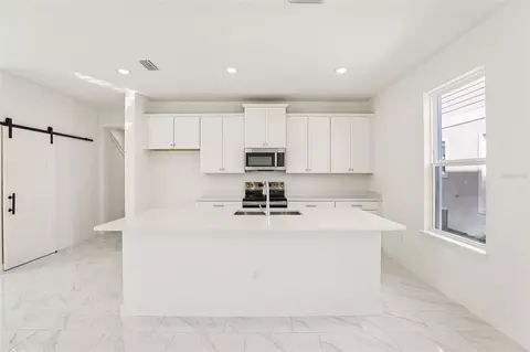1979 Iorio St, Saint Cloud, FL 34771 photo 5