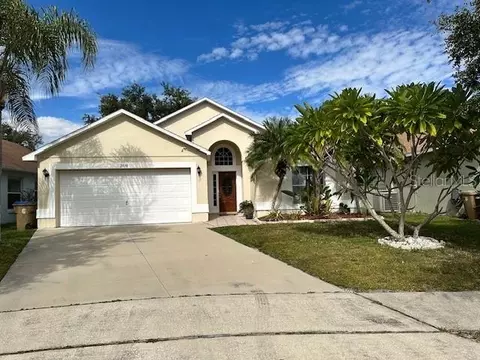 2538 Crown Ridge Cir, Kissimmee, FL 34744