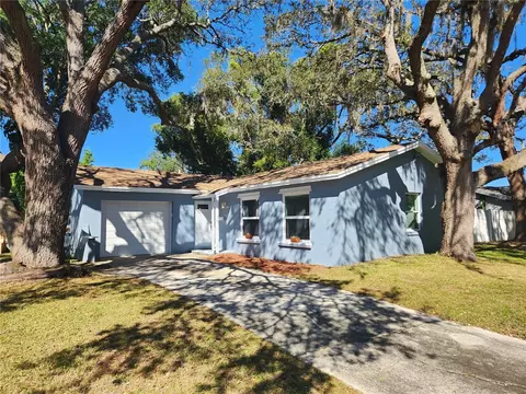 800 Diane Cir, Casselberry, FL 32707