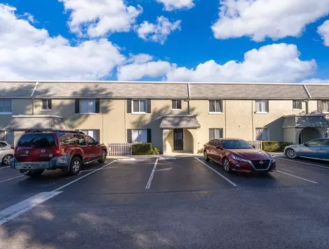 525 Conway Rd S #168, Orlando, FL 32807