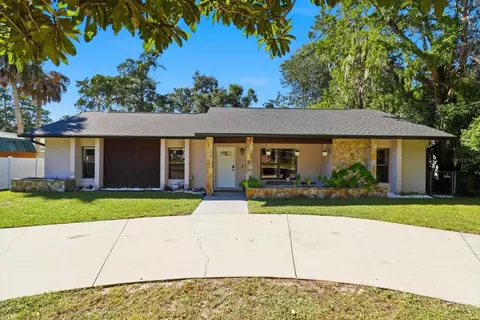 807 N Hollywood Cir, Crystal River, FL 34429