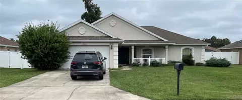 3883 SE 99th St, Belleview, FL 34420