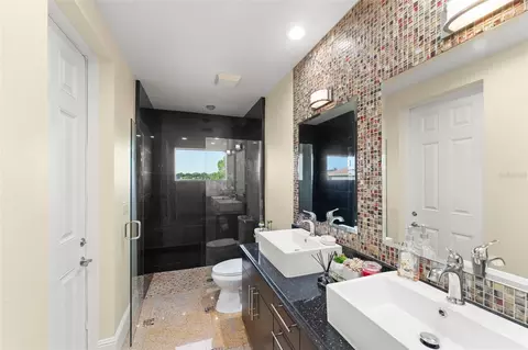 Bath - 9575 Westover Roberts Rd, Windermere, FL 34786 photo 4 of 8