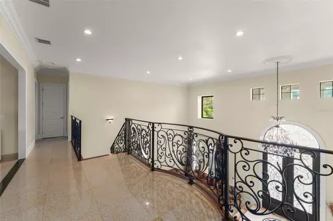 Entry Way - 9575 Westover Roberts Rd, Windermere, FL 34786 photo 5 of 9