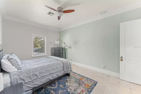 Bedroom - 9575 Westover Roberts Rd, Windermere, FL 34786 photo 9 of 12